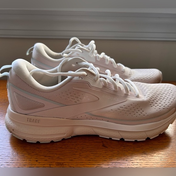 Brooks Trace 3 Running Shoe - Picture 9 of 11